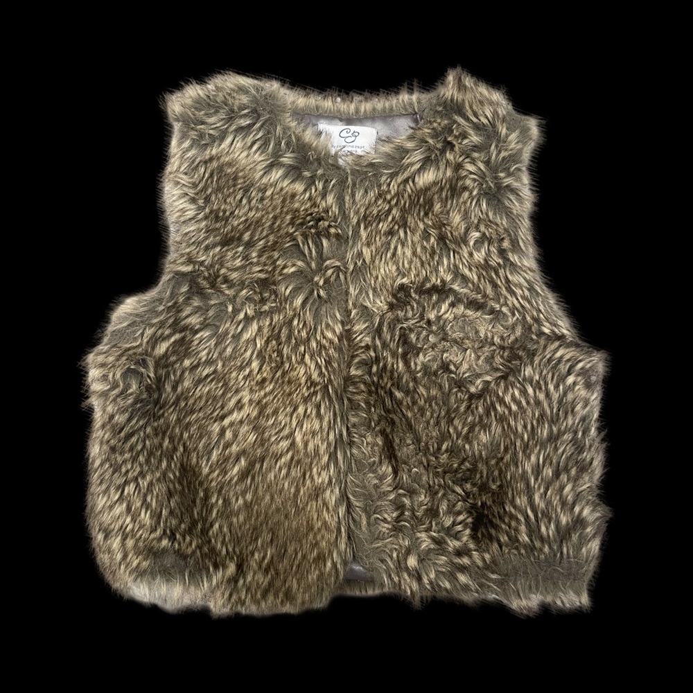 EUC CZ by Carolina Zapf Girls Size 5 Faux Fur Vest